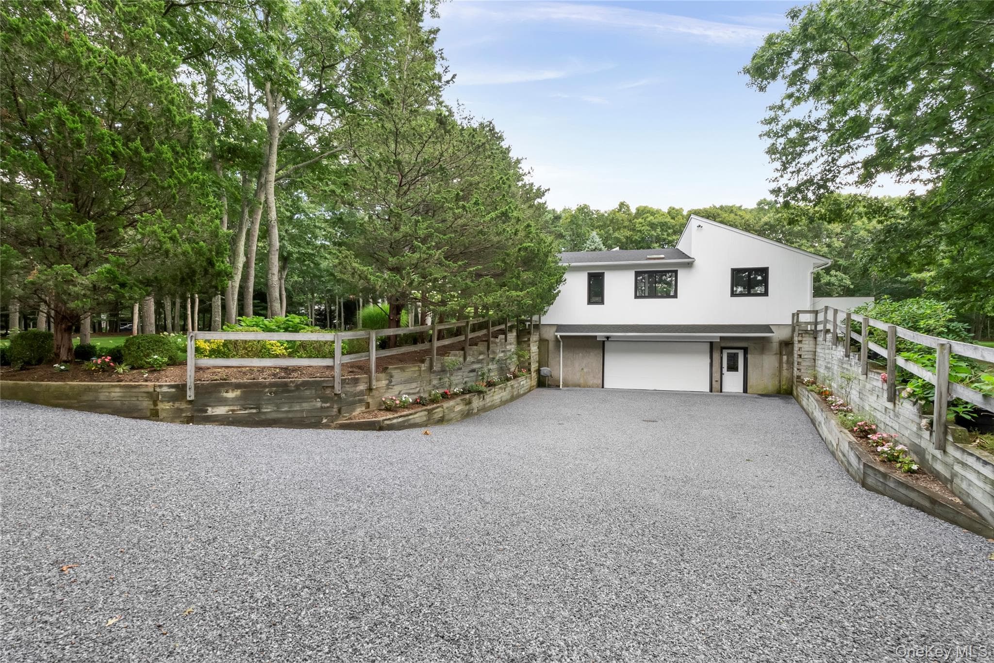 98 Old Farm Road thumbnail 14