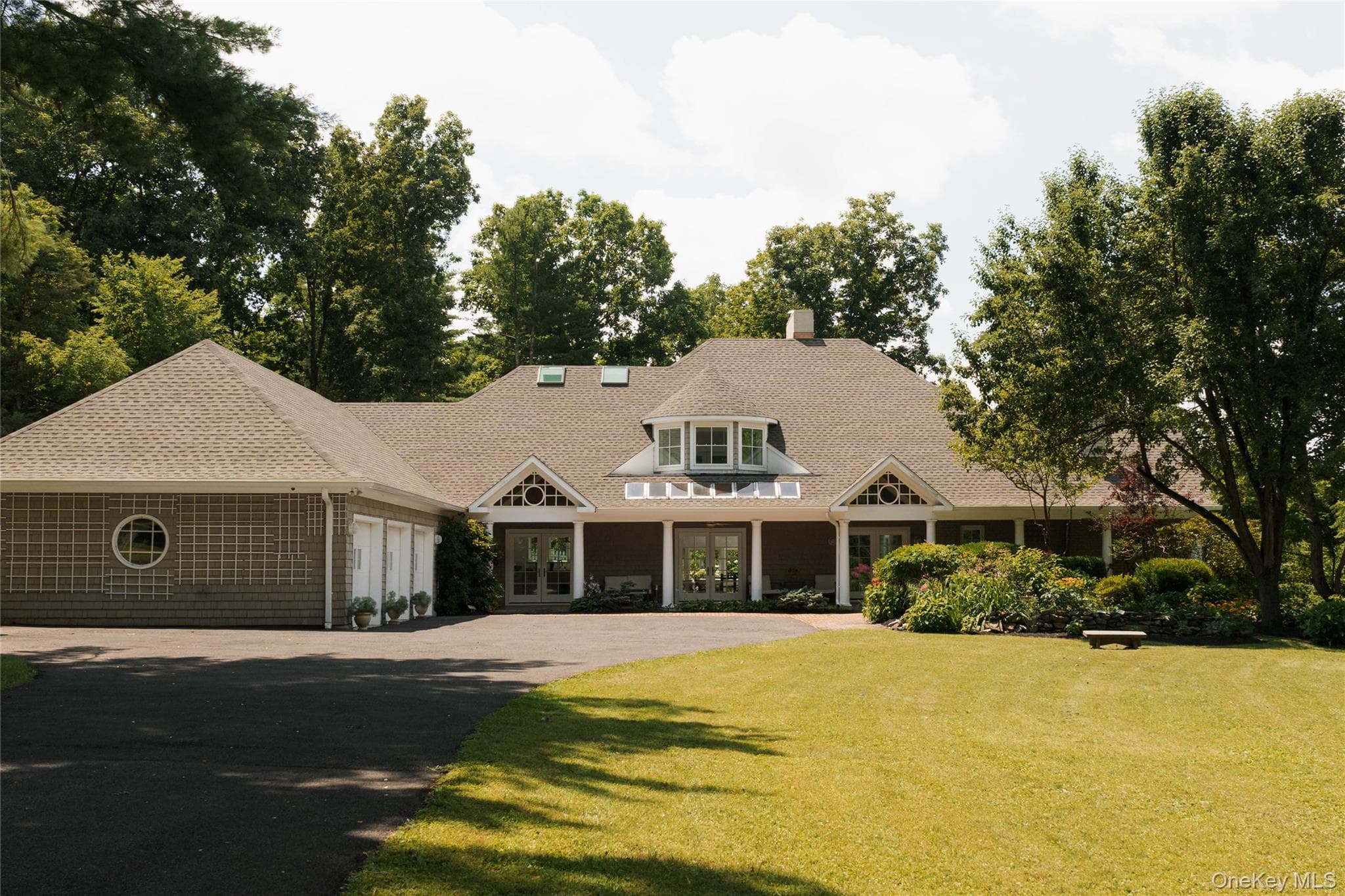 596 Hurley Avenue thumbnail 6
