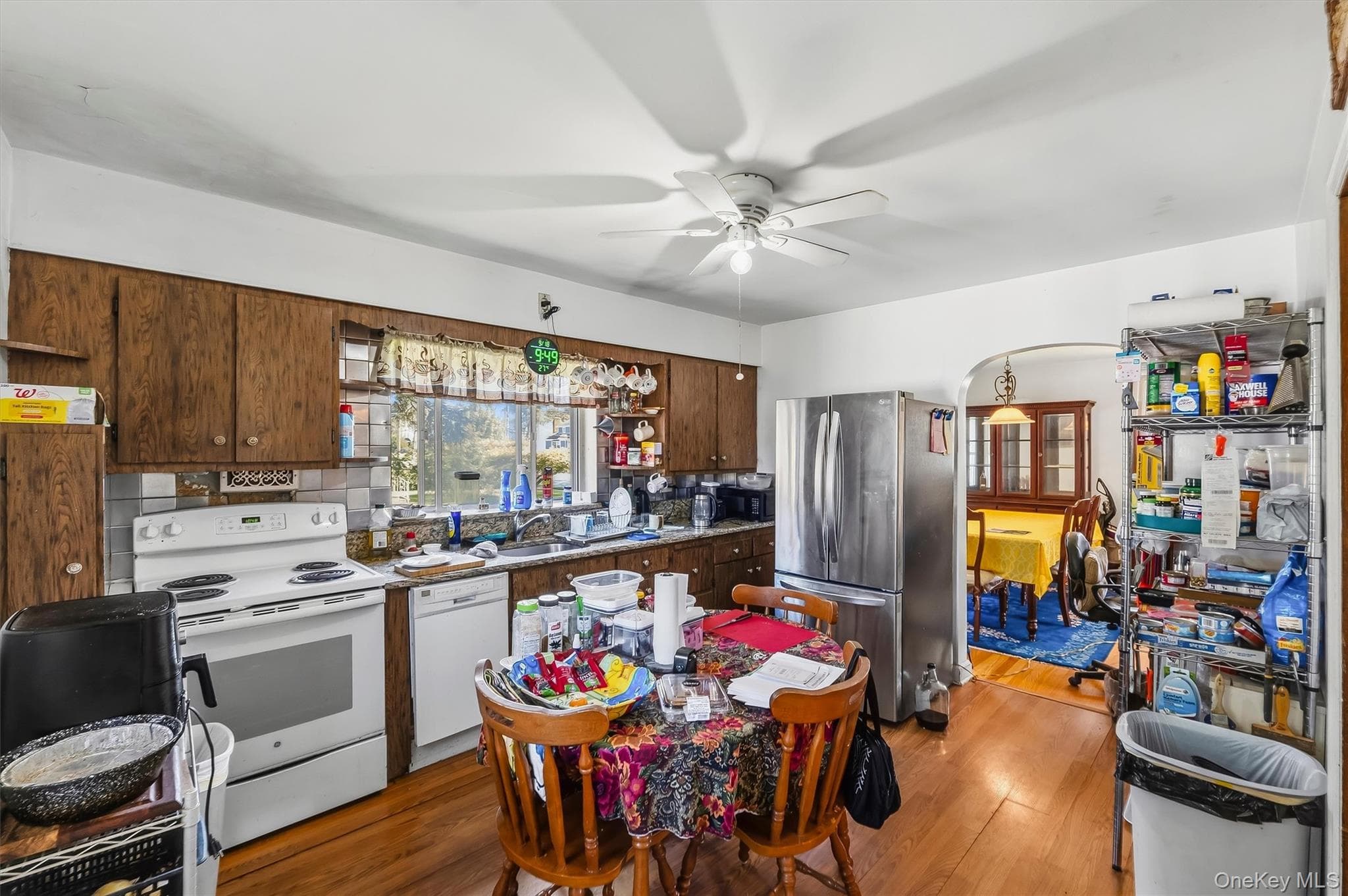 176 Broadway thumbnail 9
