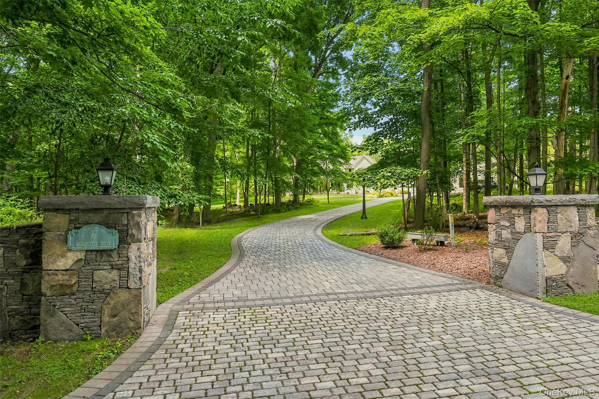 7 Greenfield Drive thumbnail 5