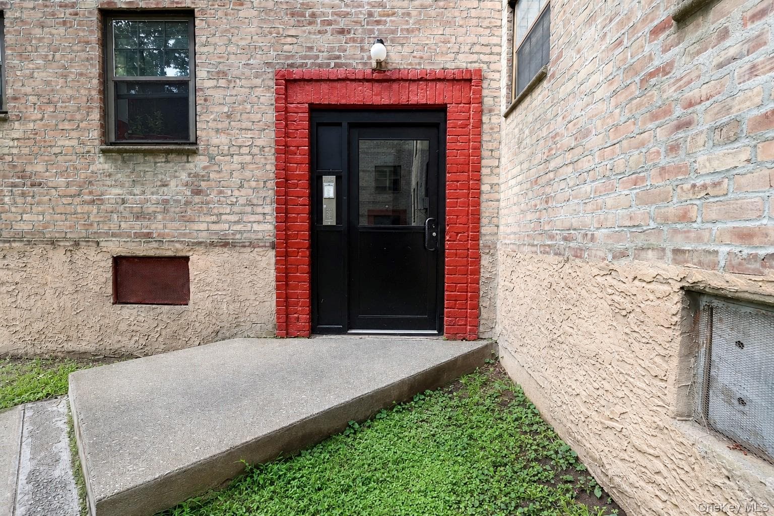 144-15 78th Road Unit: 2D thumbnail 32
