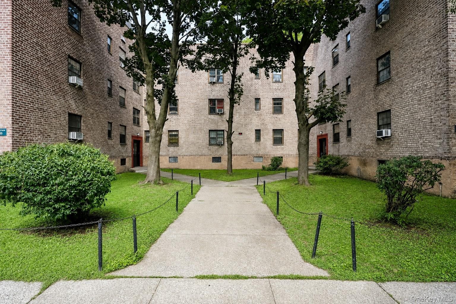 144-15 78th Road Unit: 2D thumbnail 31