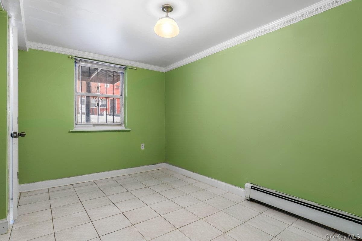 3241 Colden Avenue thumbnail 17