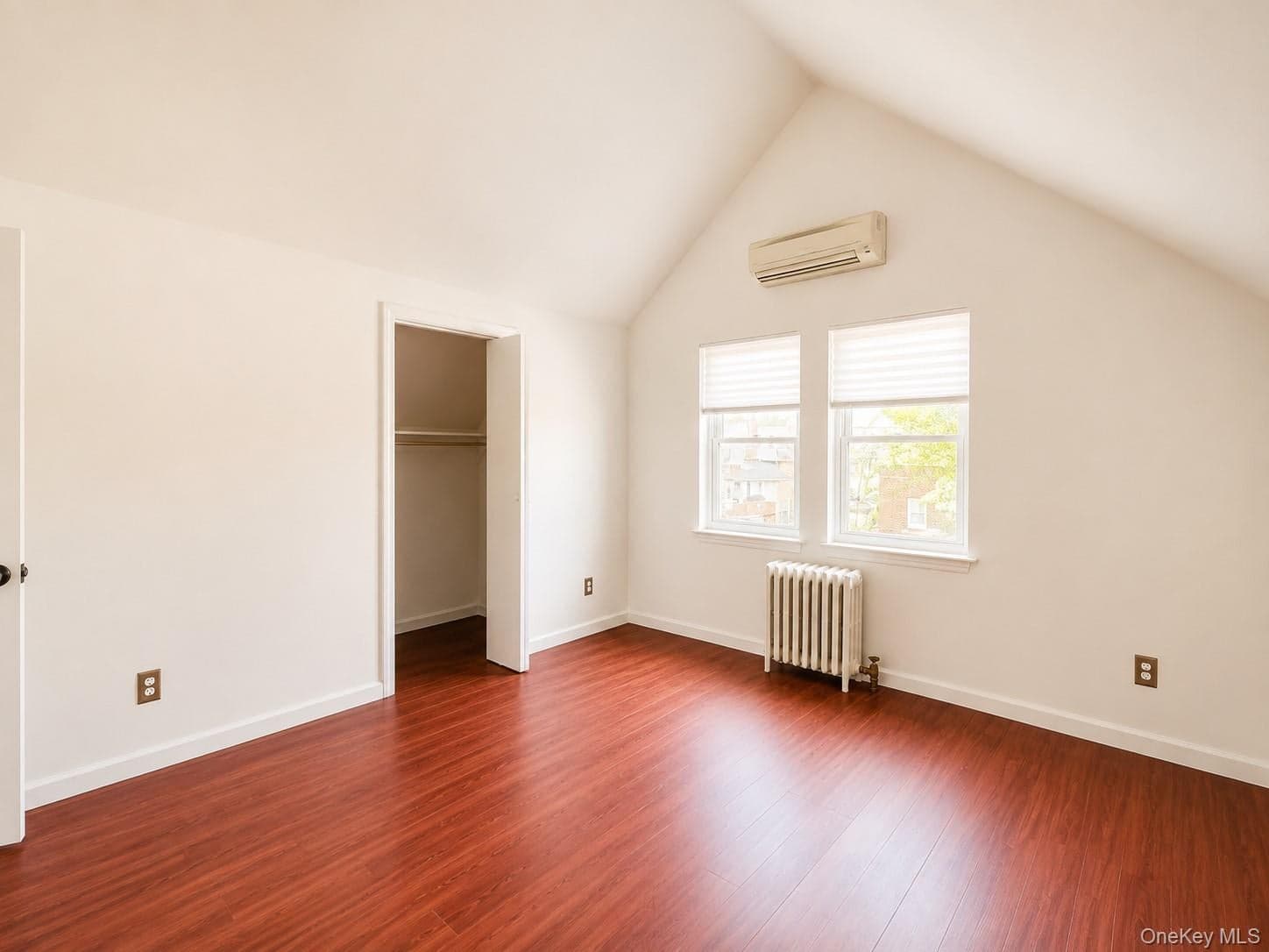 1374 Hobart Avenue thumbnail 25