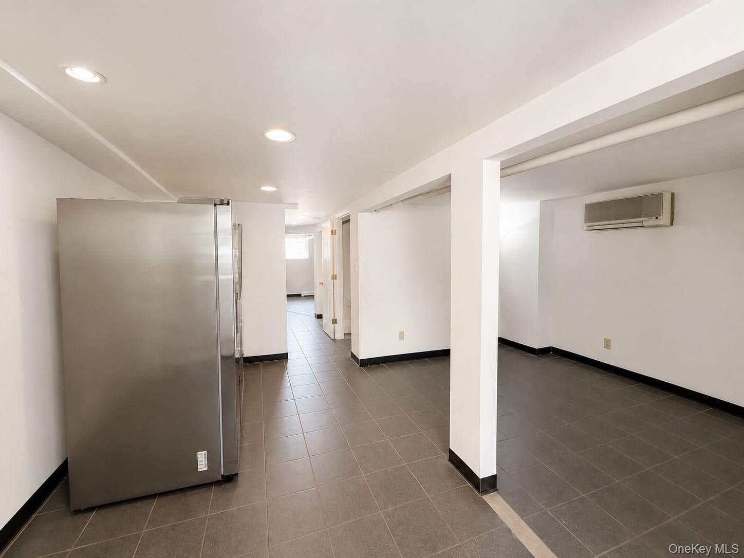1374 Hobart Avenue thumbnail 31