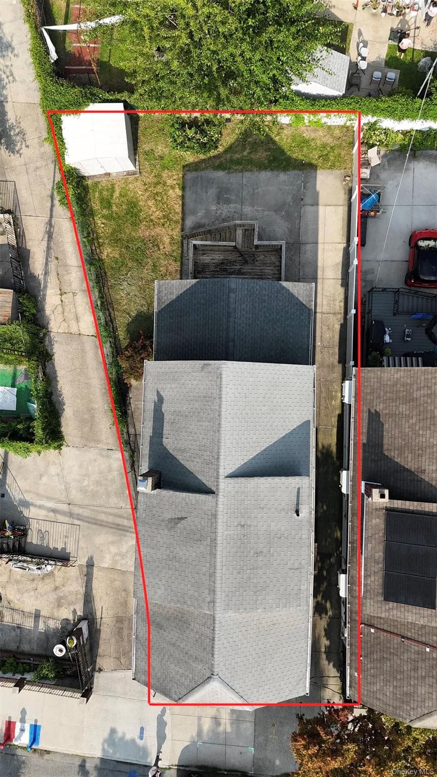 1374 Hobart Avenue thumbnail 44