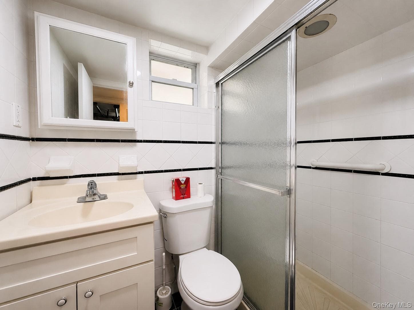 1374 Hobart Avenue thumbnail 35