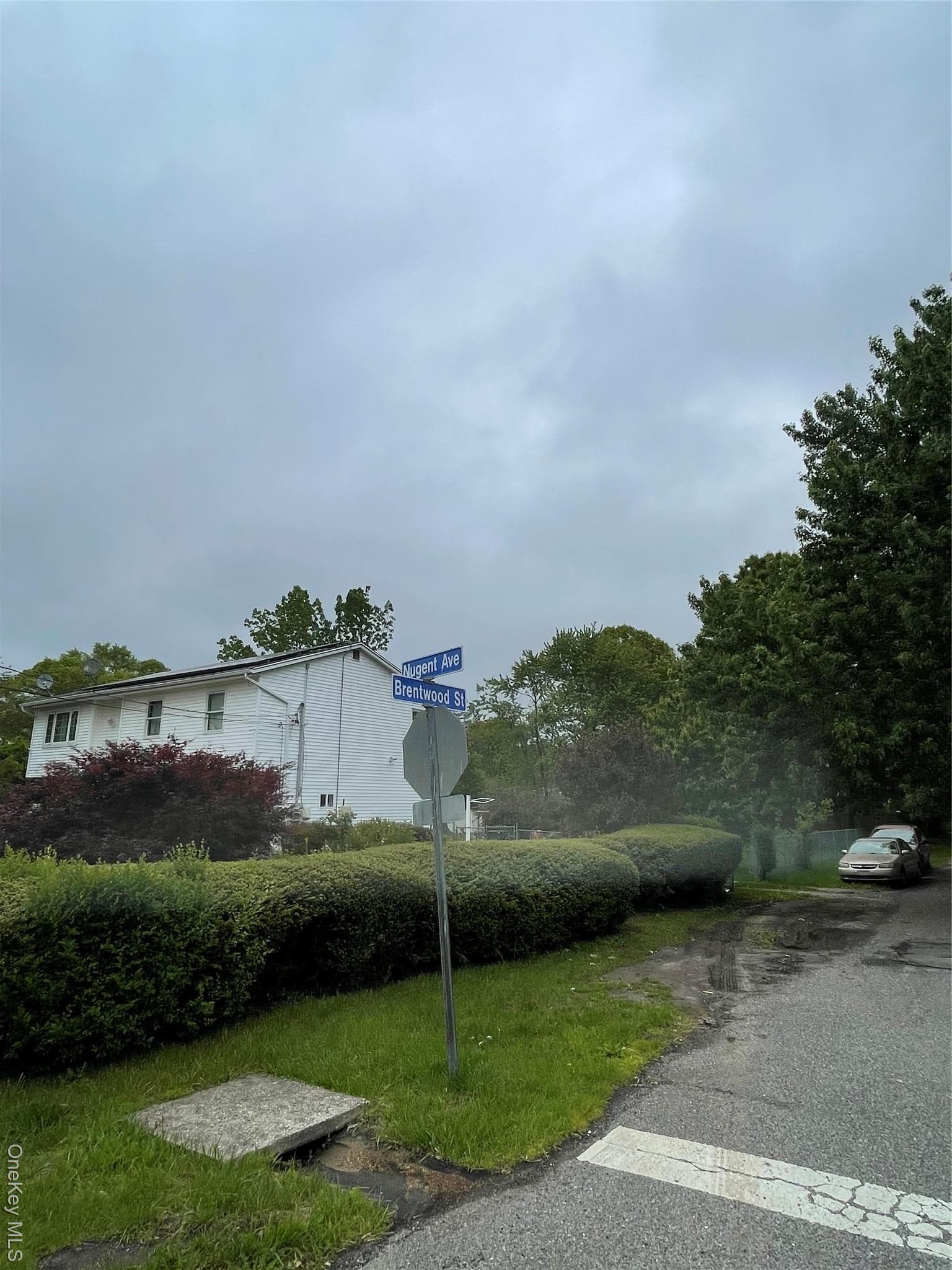 Brentwood Street thumbnail 5
