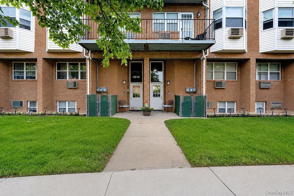 150-07 95th Street Unit: 3, Ozone Park