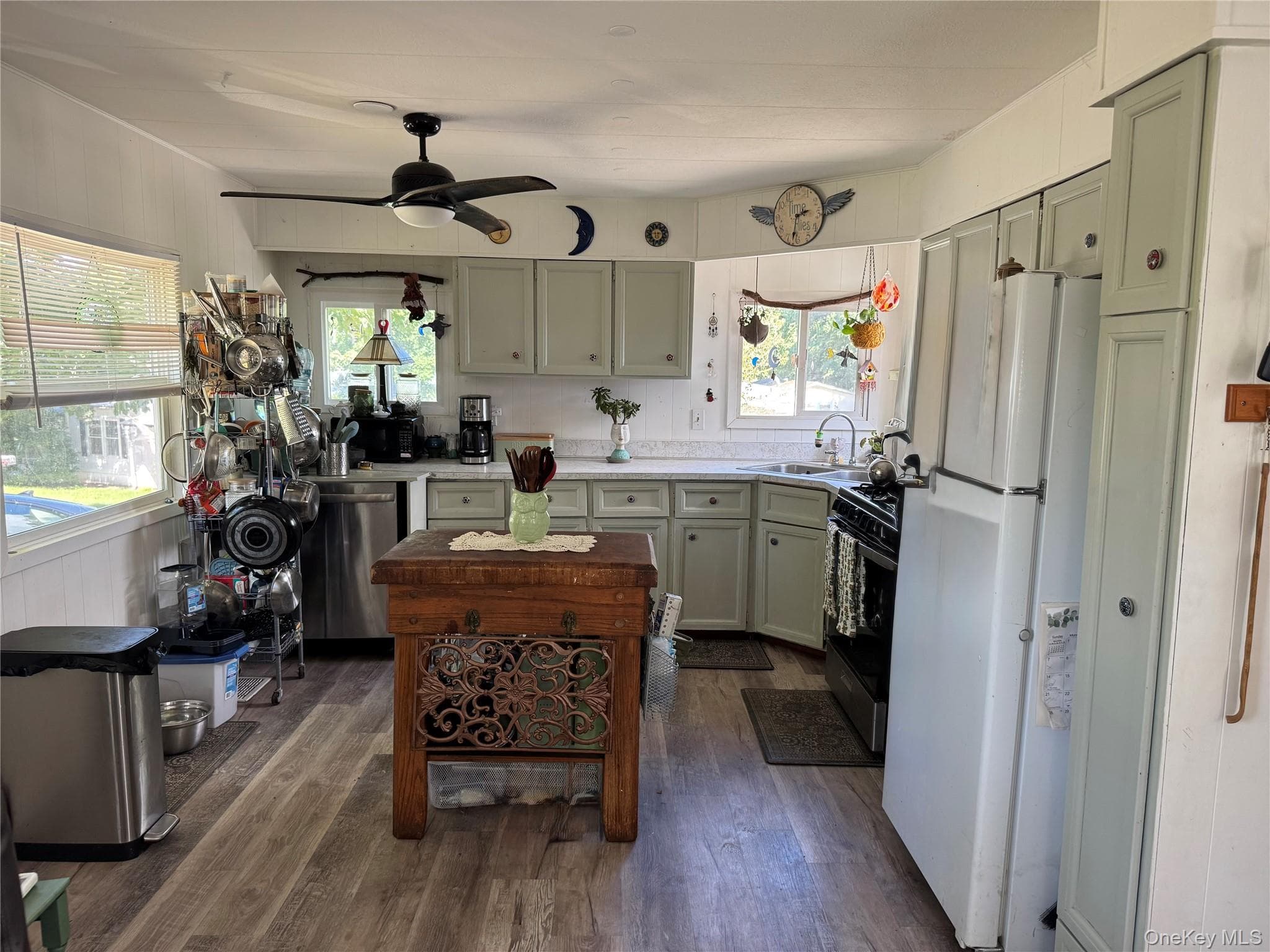 1964 River Road Unit: 40 thumbnail 11