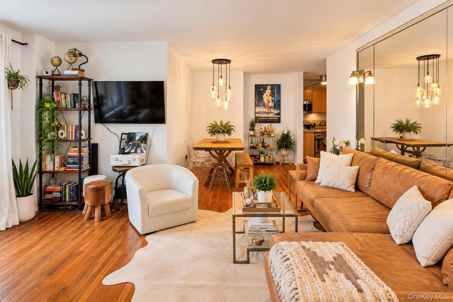 370 W Broadway Unit: 2A thumbnail 14