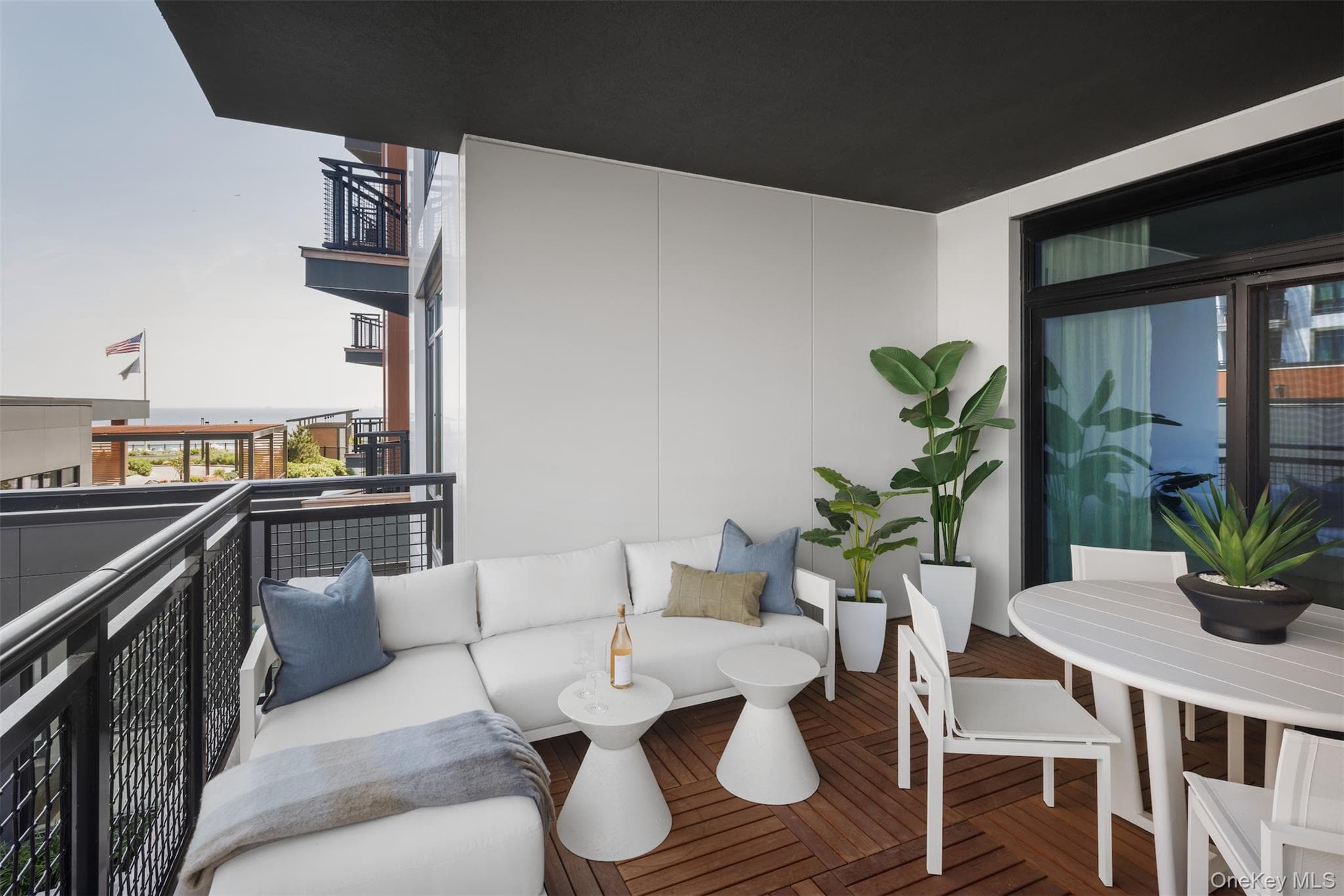 100 Boardwalk Unit: 1008A thumbnail 6