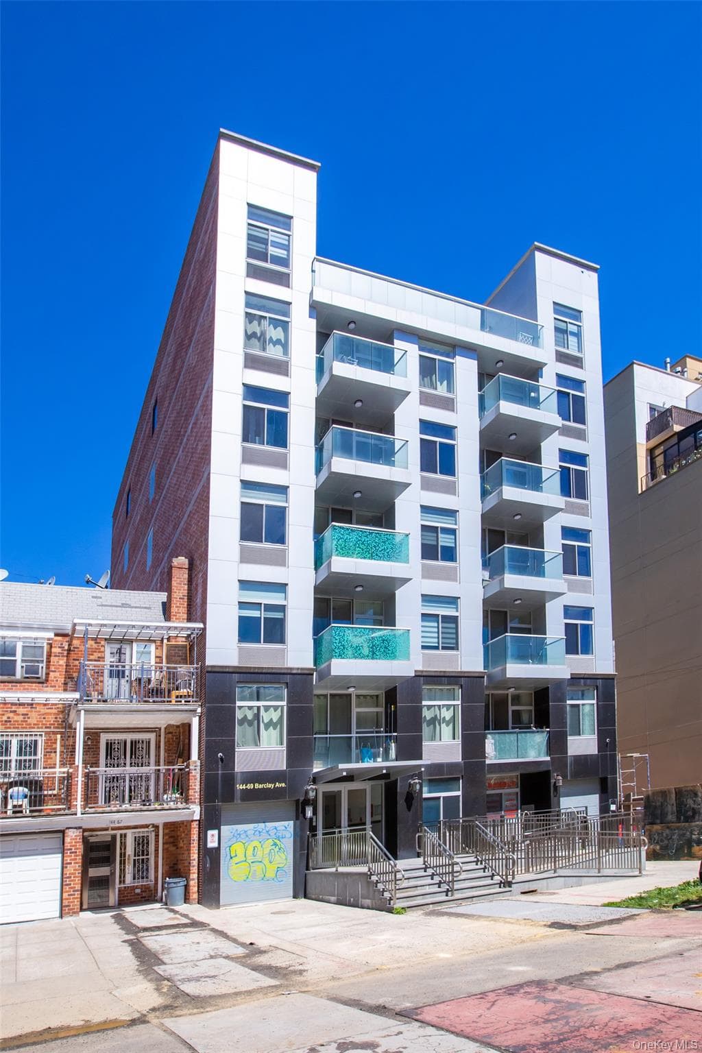 144-69 Barclay Avenue Unit: 4A, Flushing