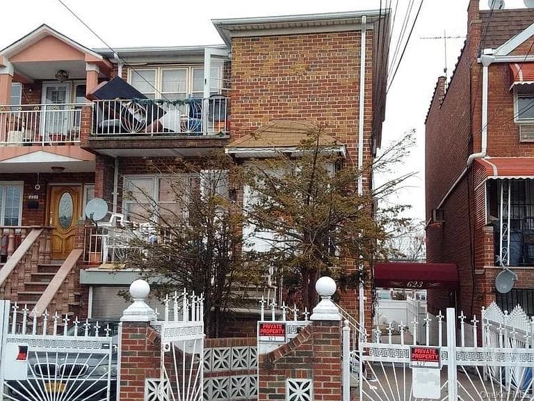 623 E 85th Street photo 1
