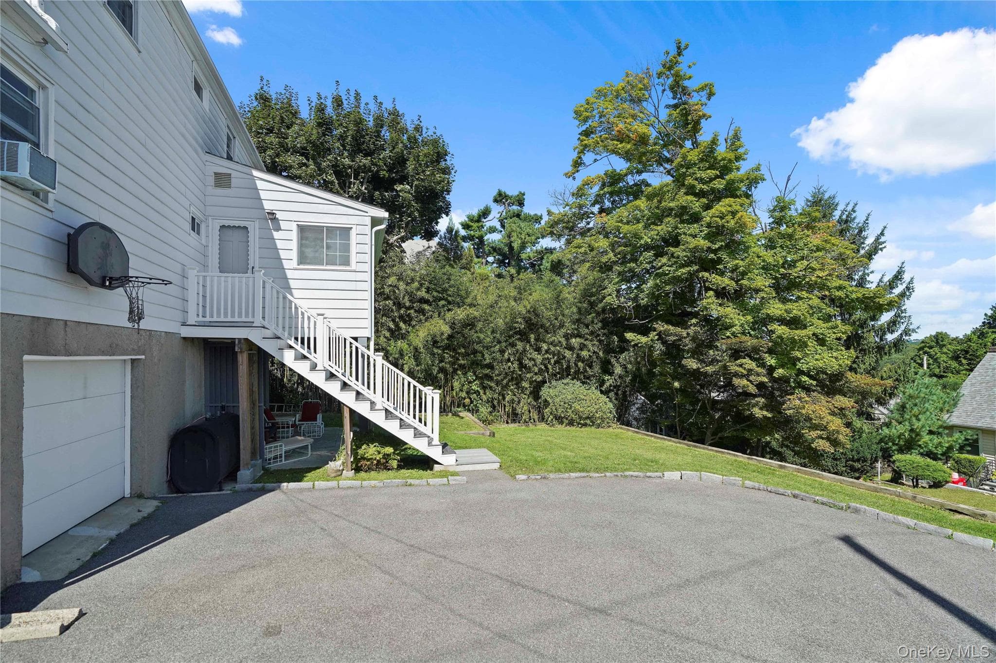 11 Riverview Avenue thumbnail 35