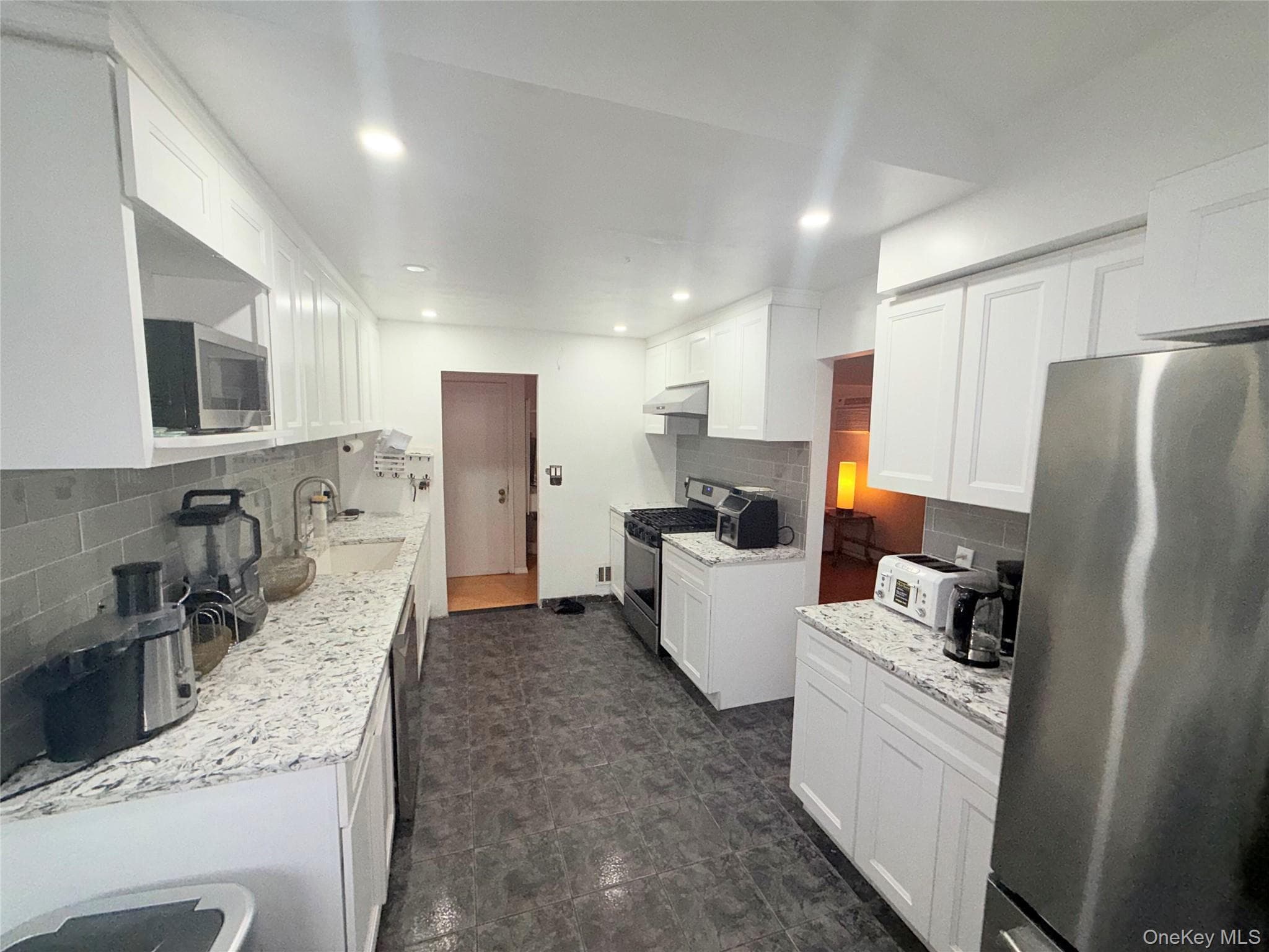 60 Boden Avenue thumbnail 6