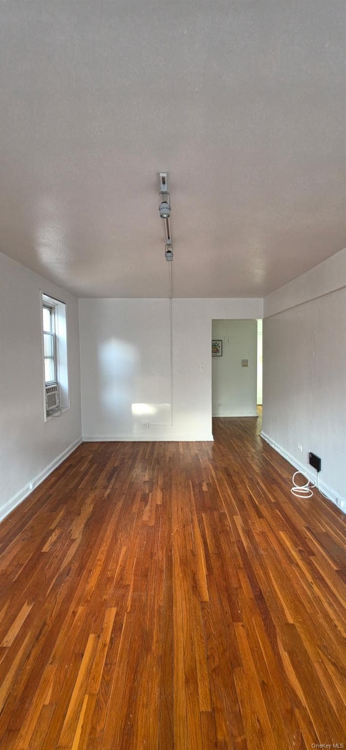 143-25 84th Drive Unit: 2E thumbnail 9
