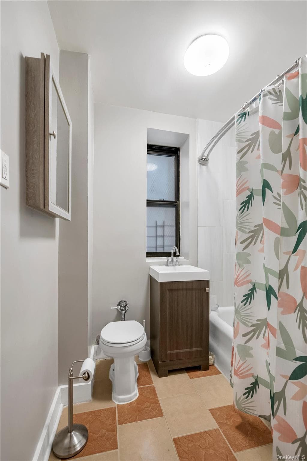 1711 Davidson Avenue Unit: 1N thumbnail 9