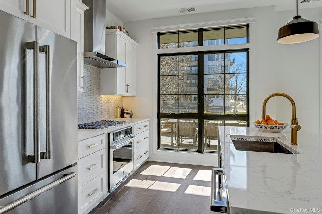 201 Horseman Boulevard Unit: 101 thumbnail 4