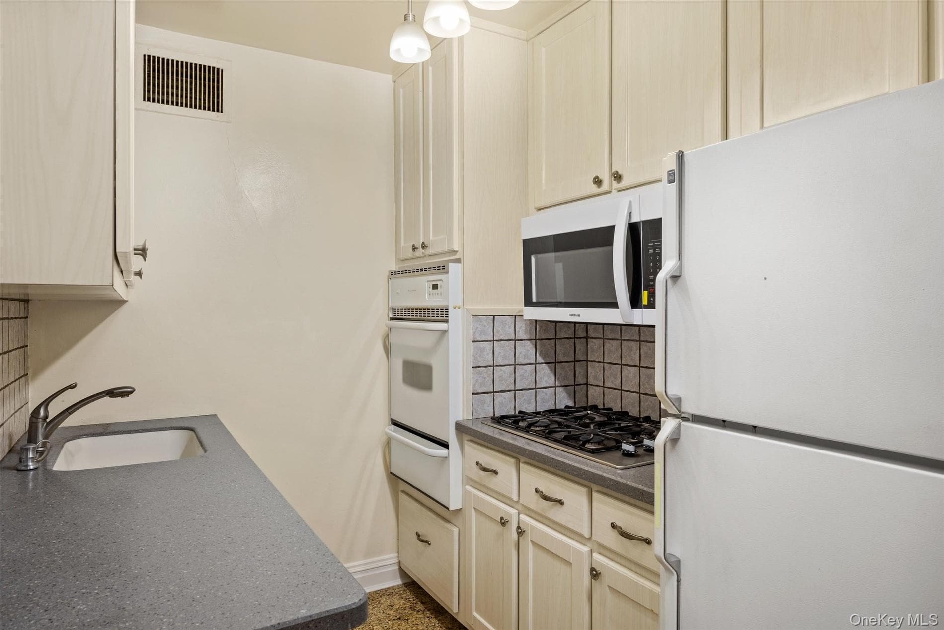 102-10 66th Road Unit: 12A thumbnail 10