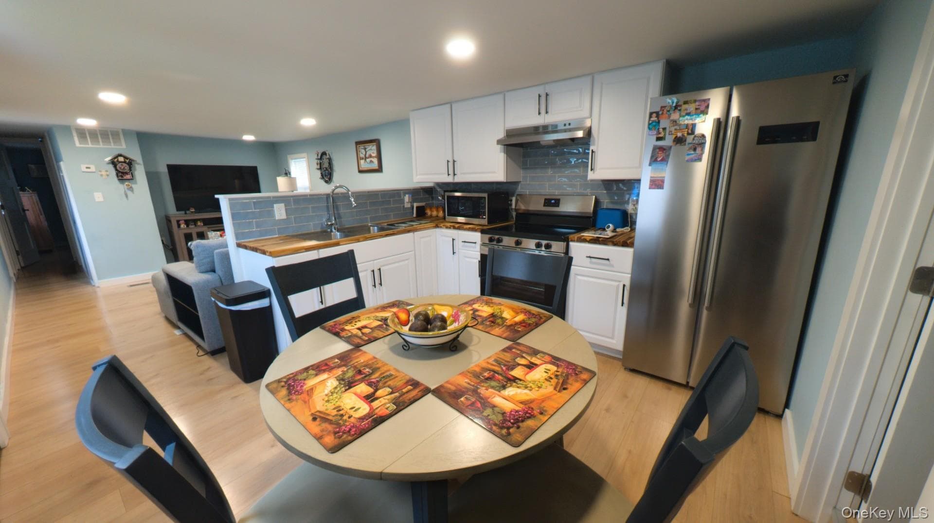 33 Debra Ct. Ct thumbnail 5