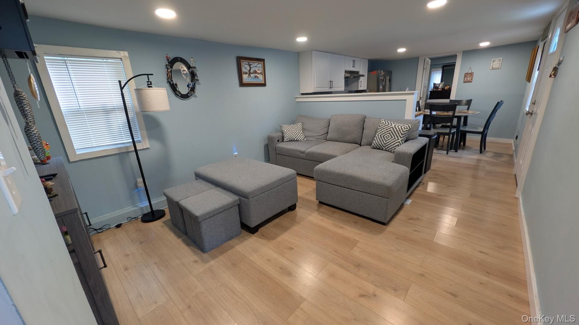 33 Debra Ct. Ct thumbnail 6