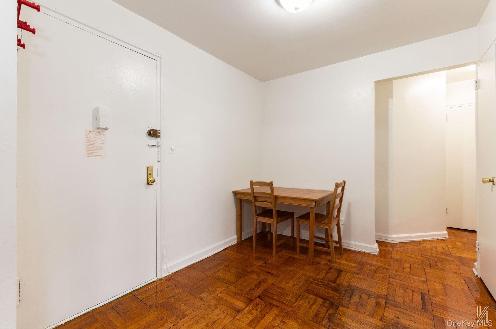 33-24 Junction Boulevard Unit: 1R thumbnail 9