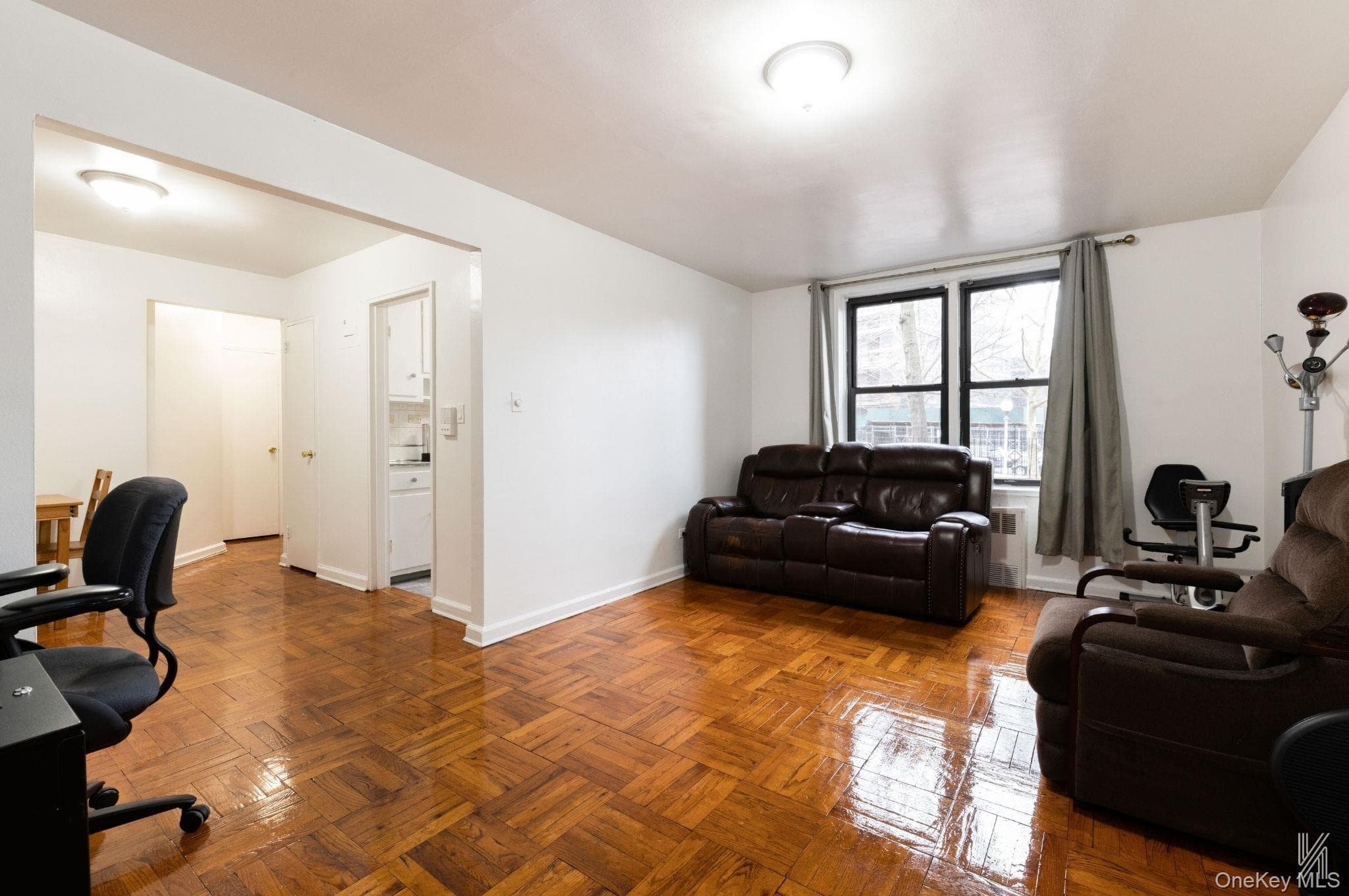 33-24 Junction Boulevard Unit: 1R thumbnail 5
