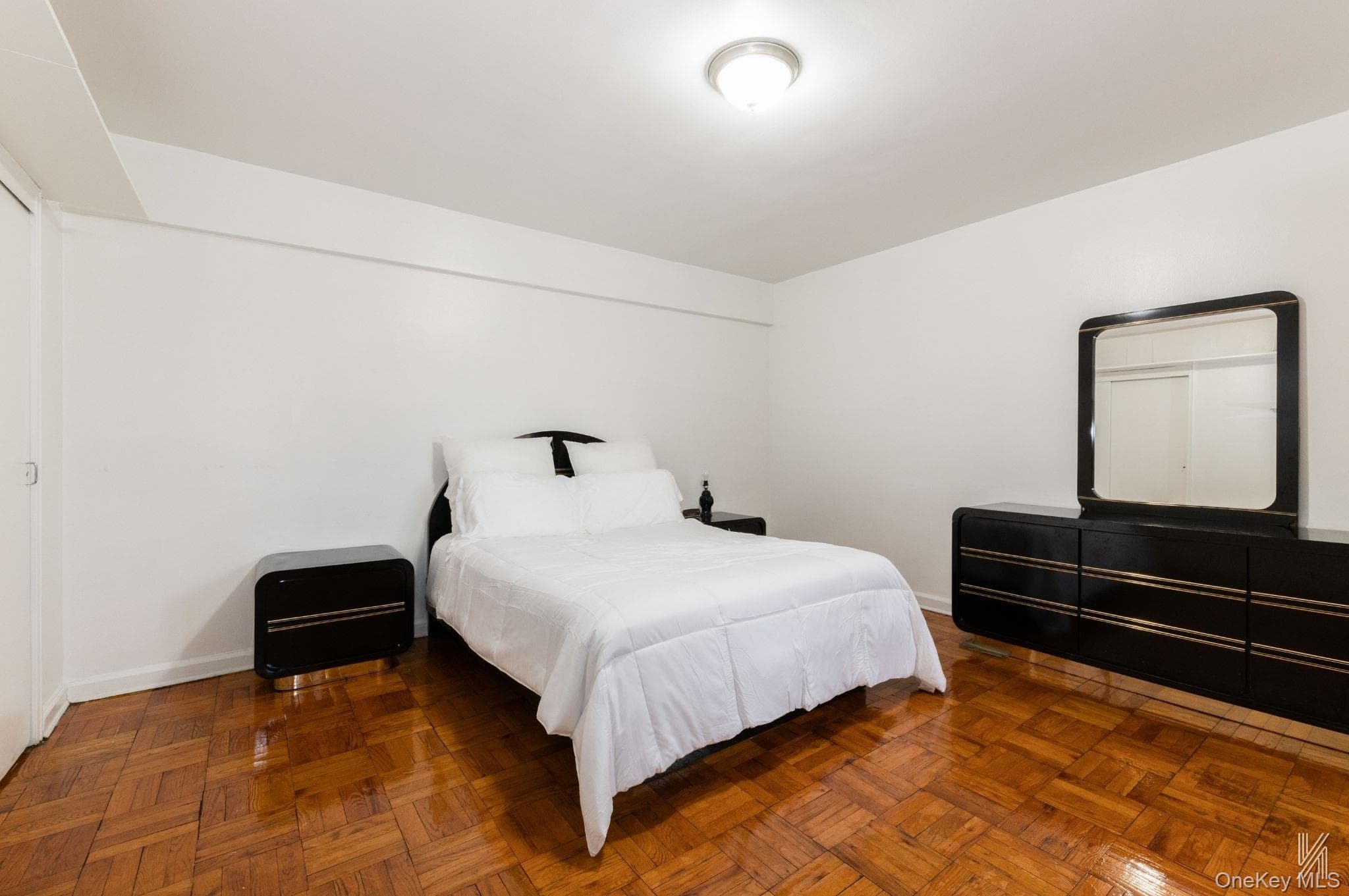 33-24 Junction Boulevard Unit: 1R thumbnail 11