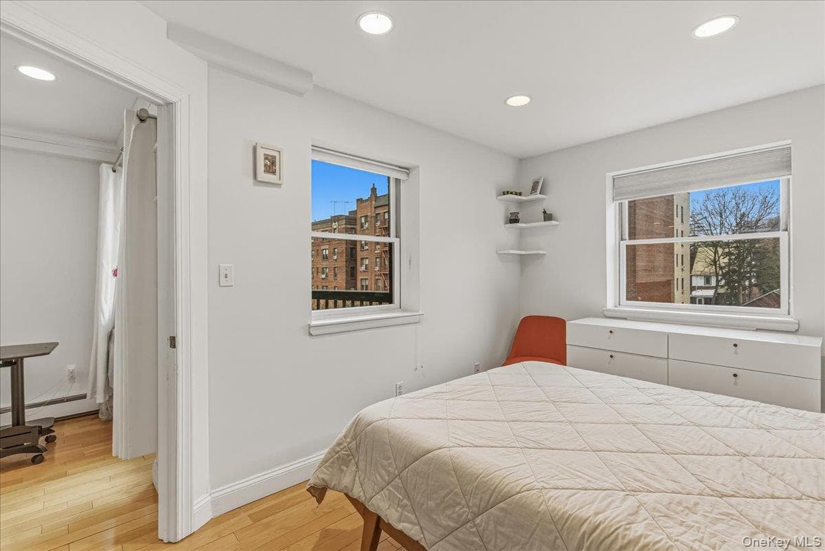 83-71 116th Street Unit: 4B thumbnail 13