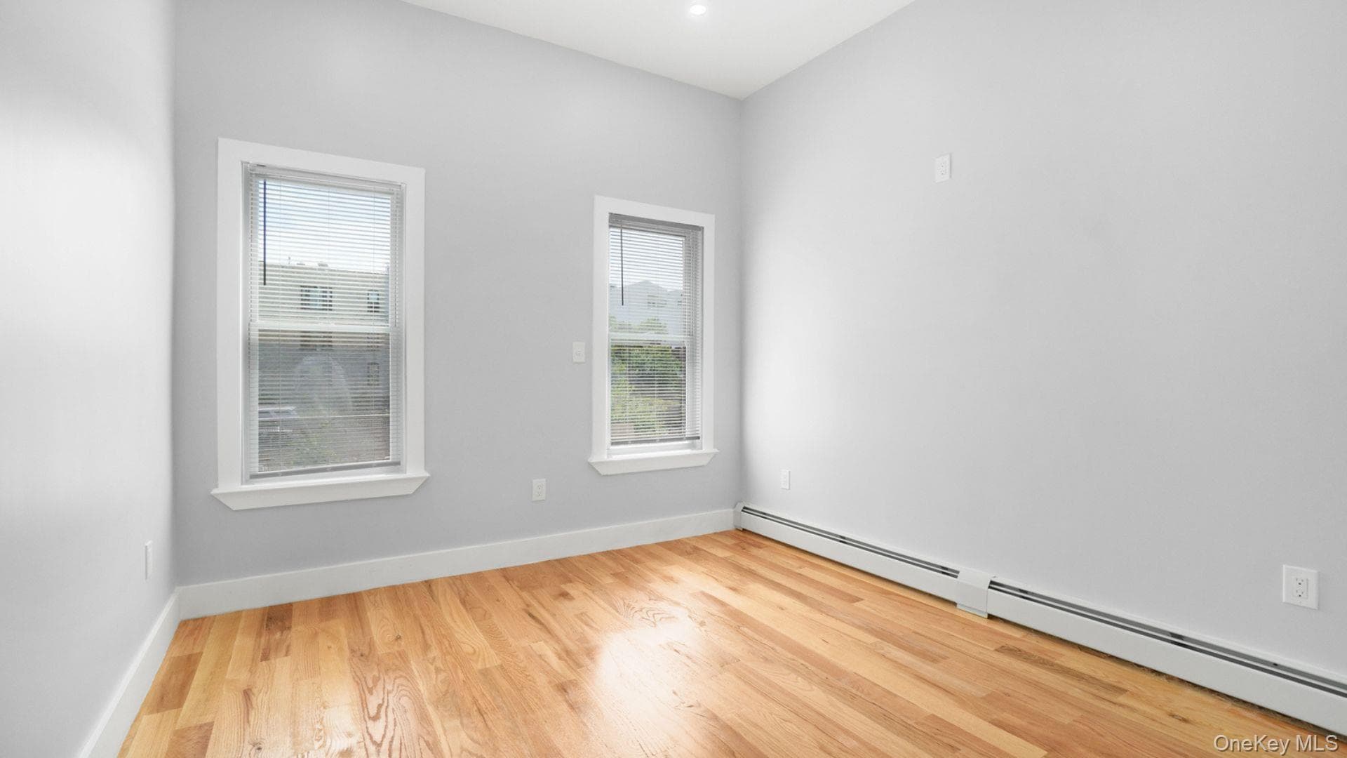 506 E 183rd Street thumbnail 15