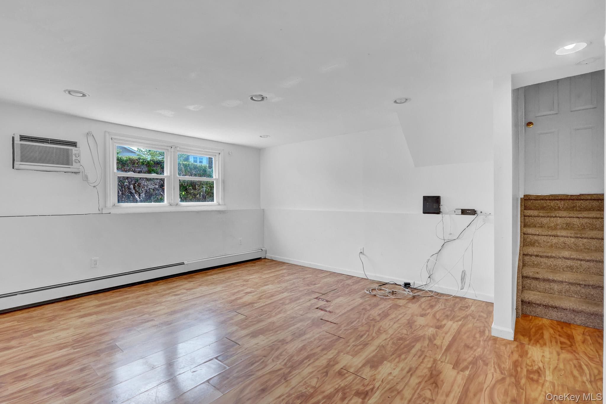 335 E State Street thumbnail 26