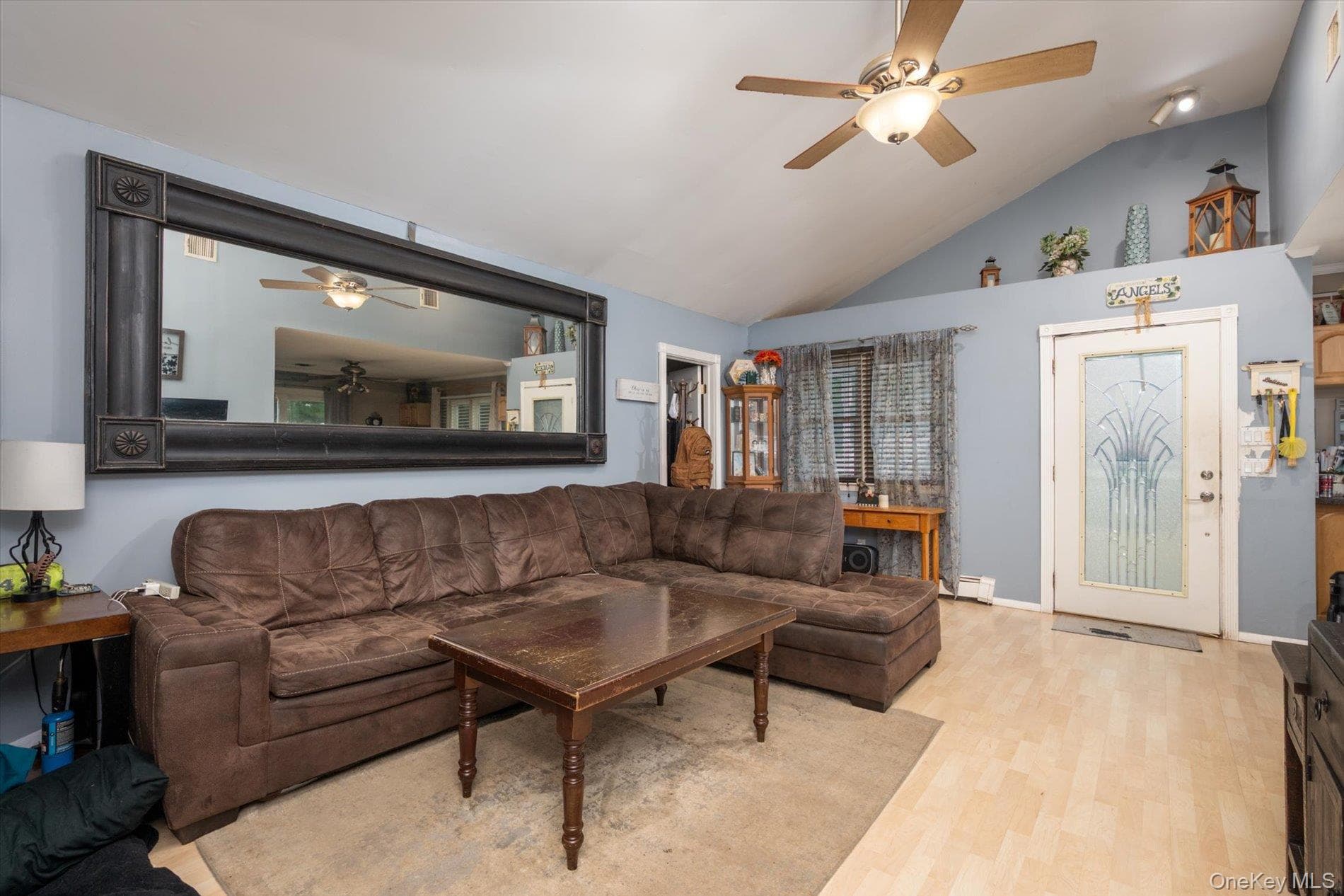 75 Westminster Drive thumbnail 4