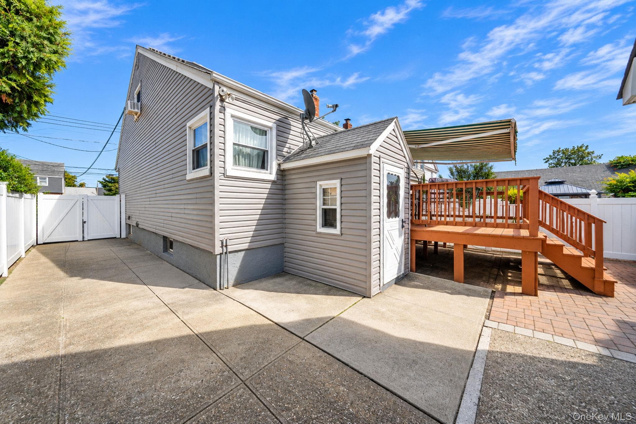 67 Holly Avenue thumbnail 18