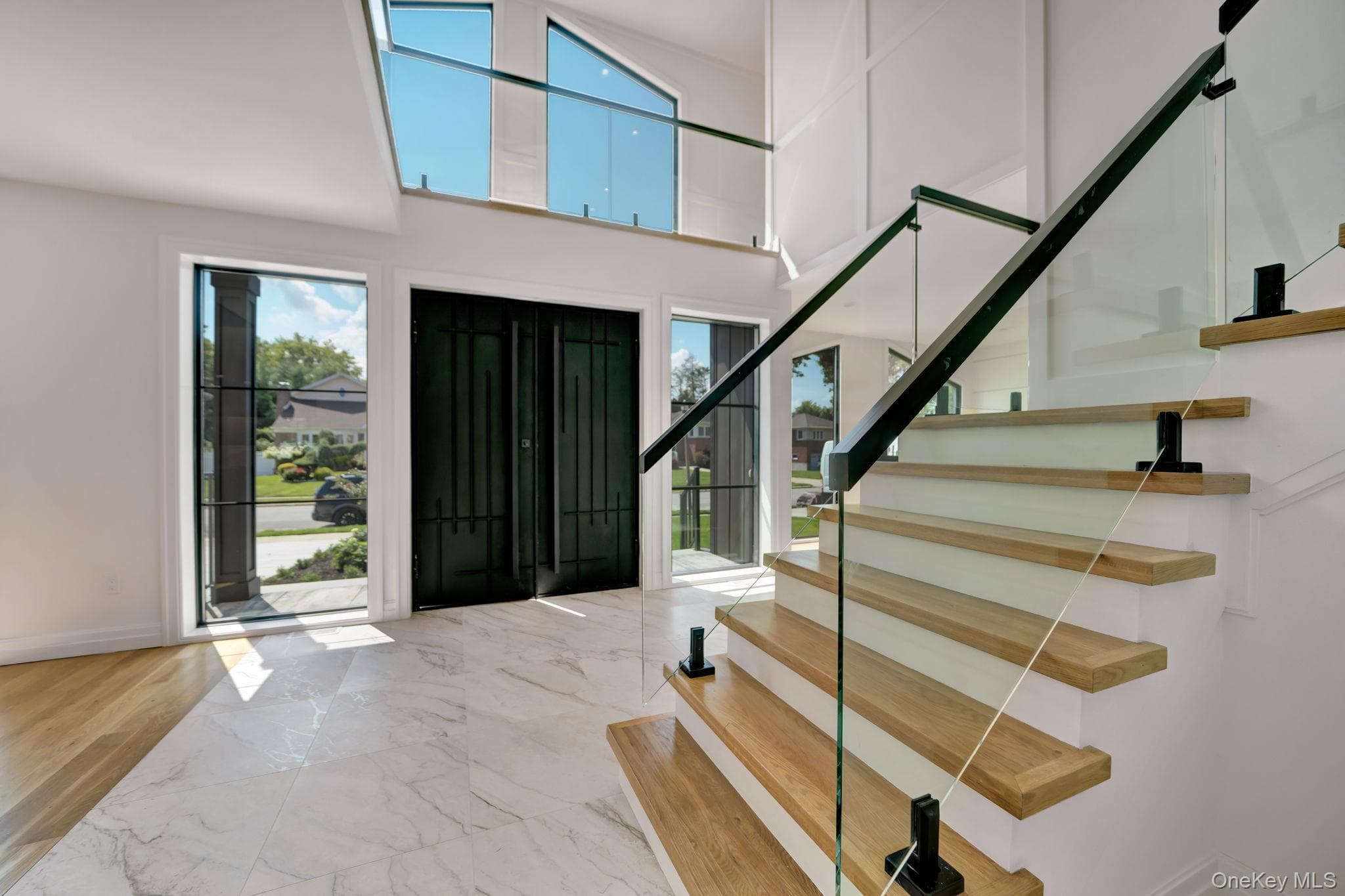1931 Stratford Drive thumbnail 13