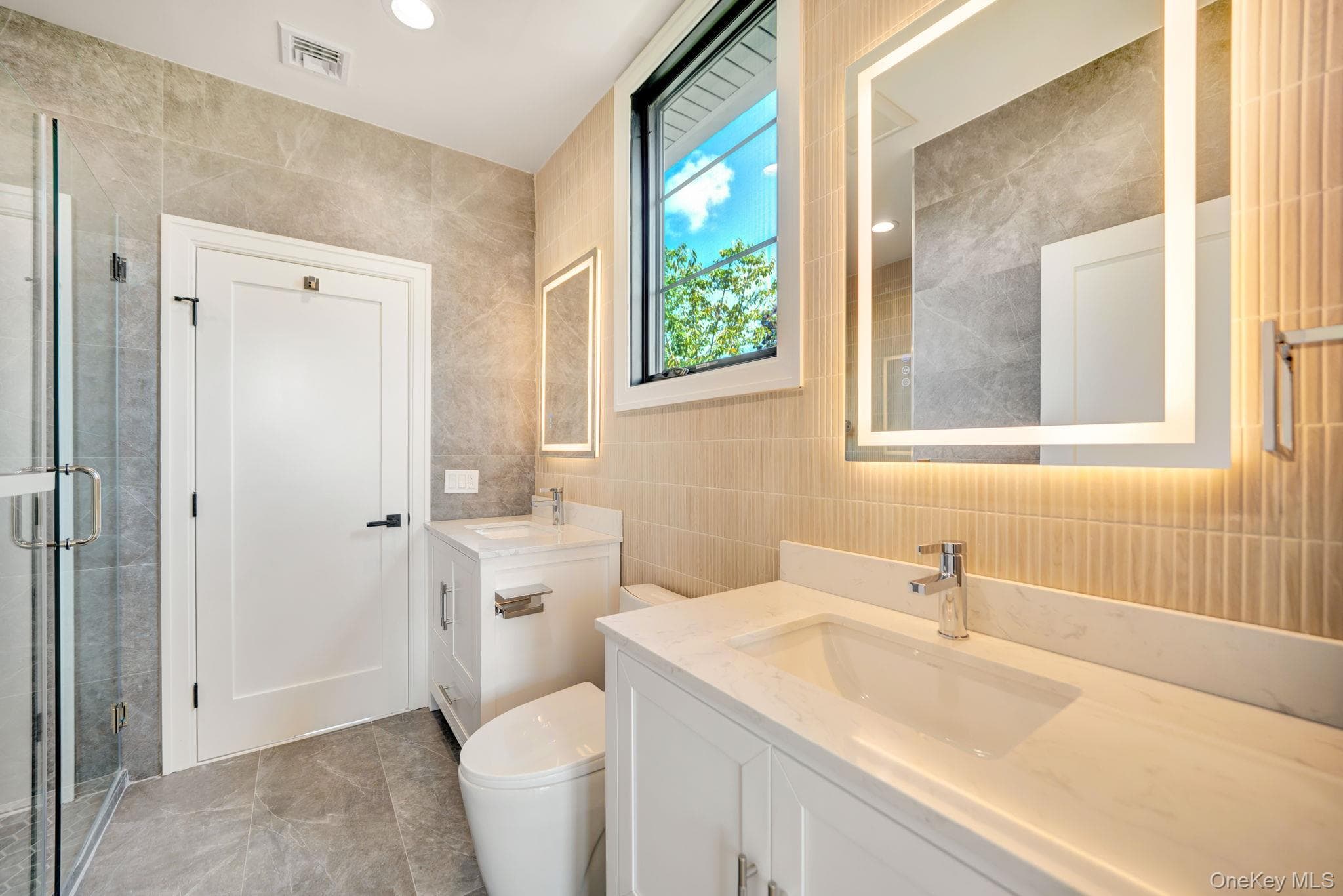 1931 Stratford Drive thumbnail 22