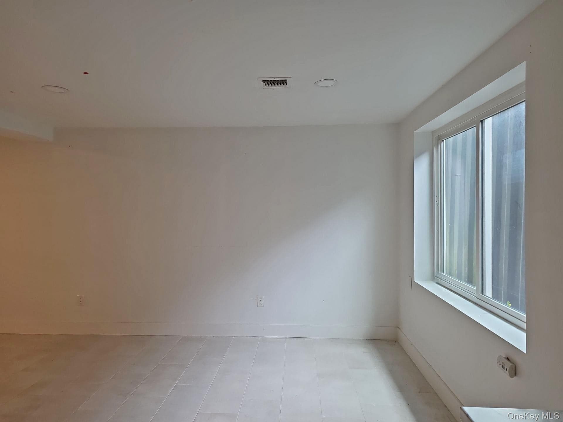 54 Oneill Avenue thumbnail 22
