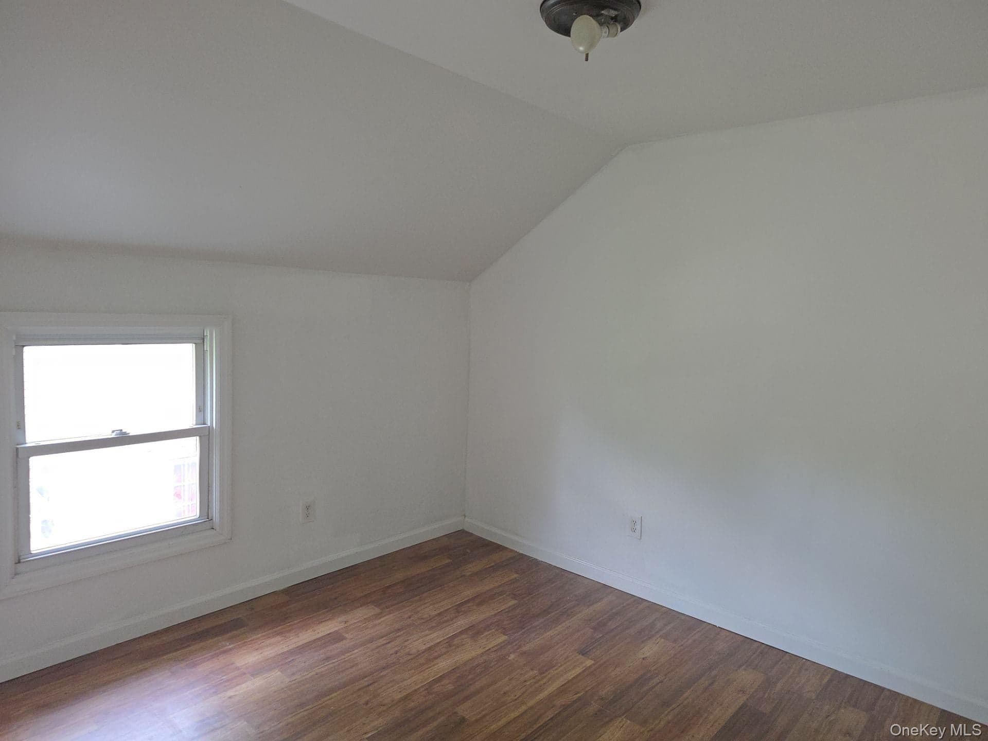 54 Oneill Avenue thumbnail 31