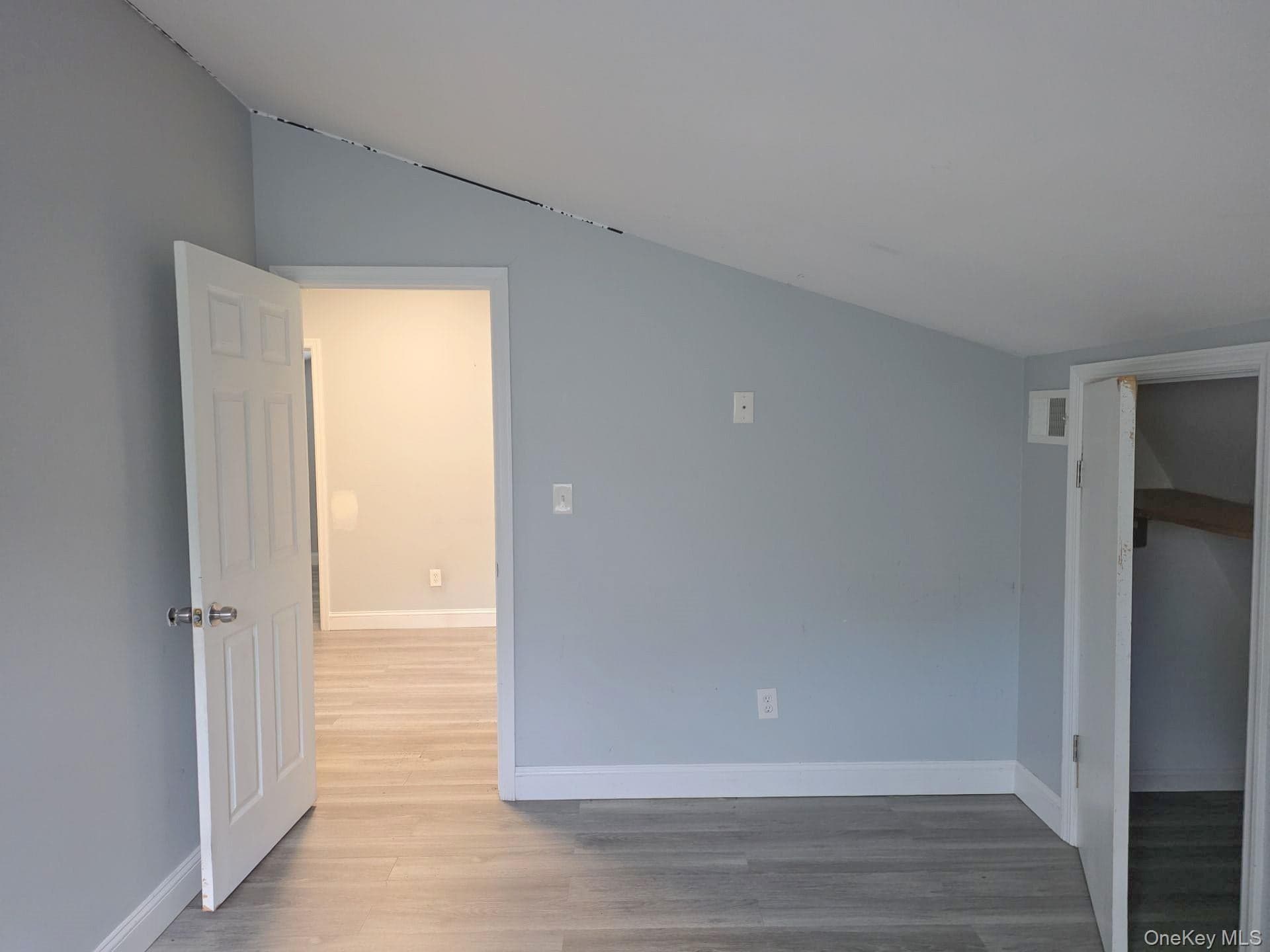 54 Oneill Avenue thumbnail 13