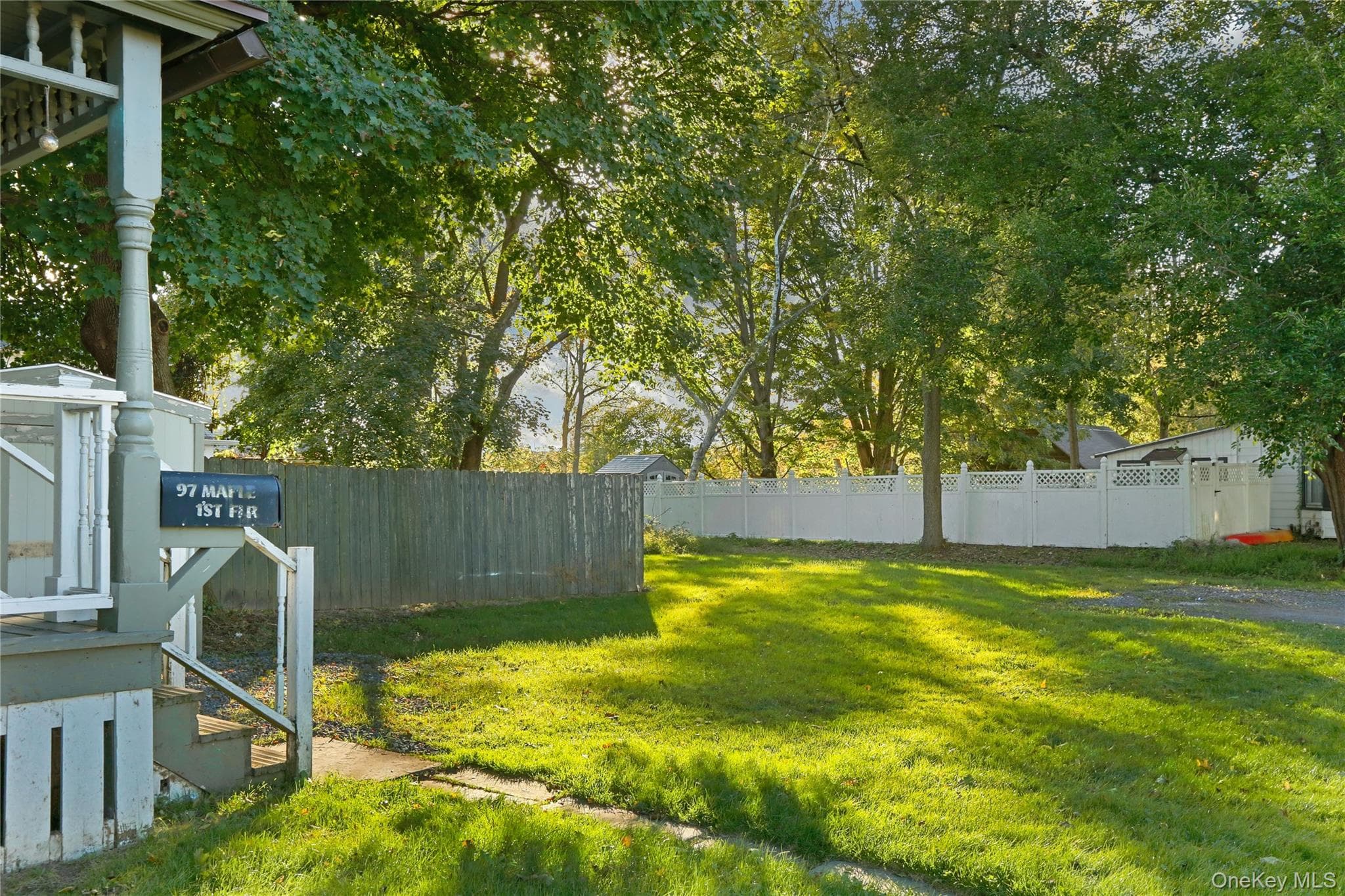 97 Maple Avenue thumbnail 26
