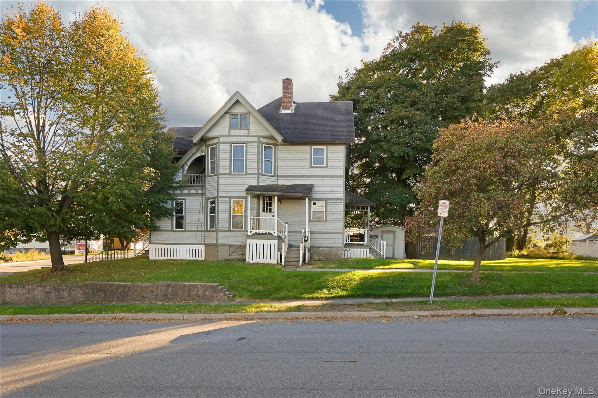 97 Maple Avenue thumbnail 25