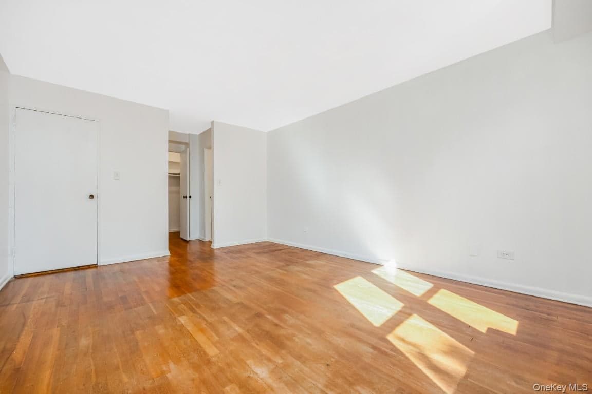 18-35 Corporal Kennedy Street Unit: 4F thumbnail 6