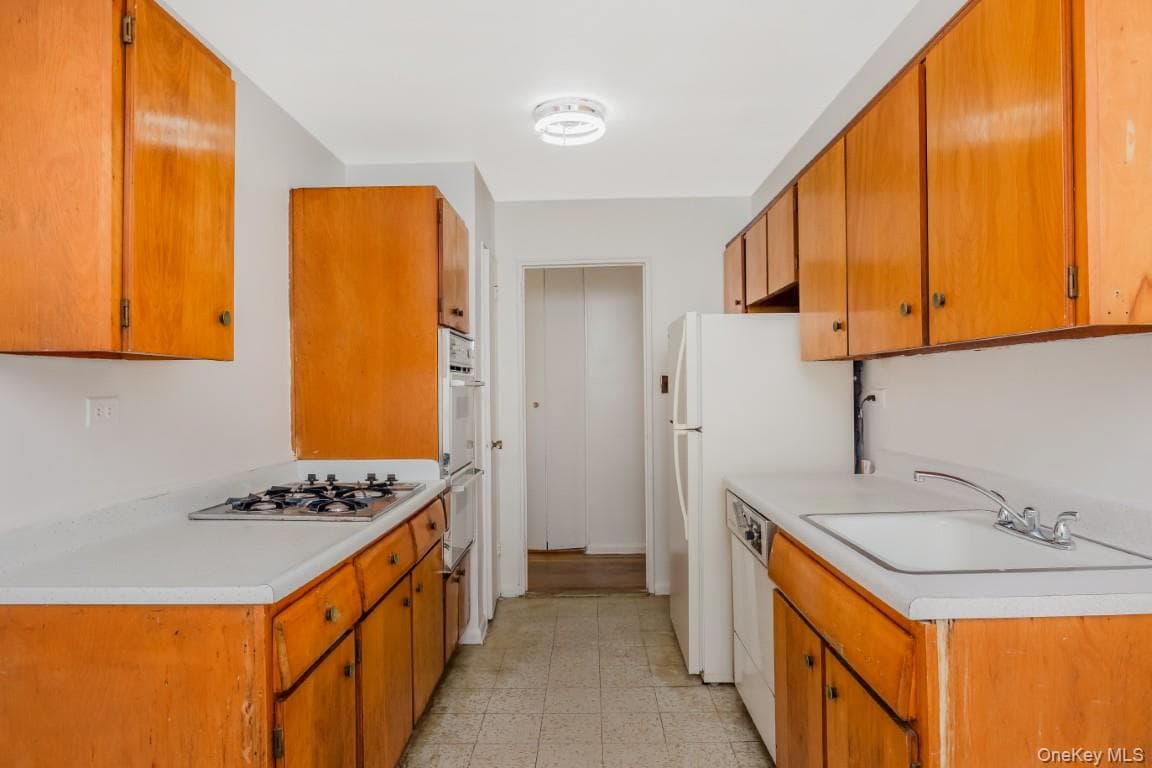 18-35 Corporal Kennedy Street Unit: 4F thumbnail 12