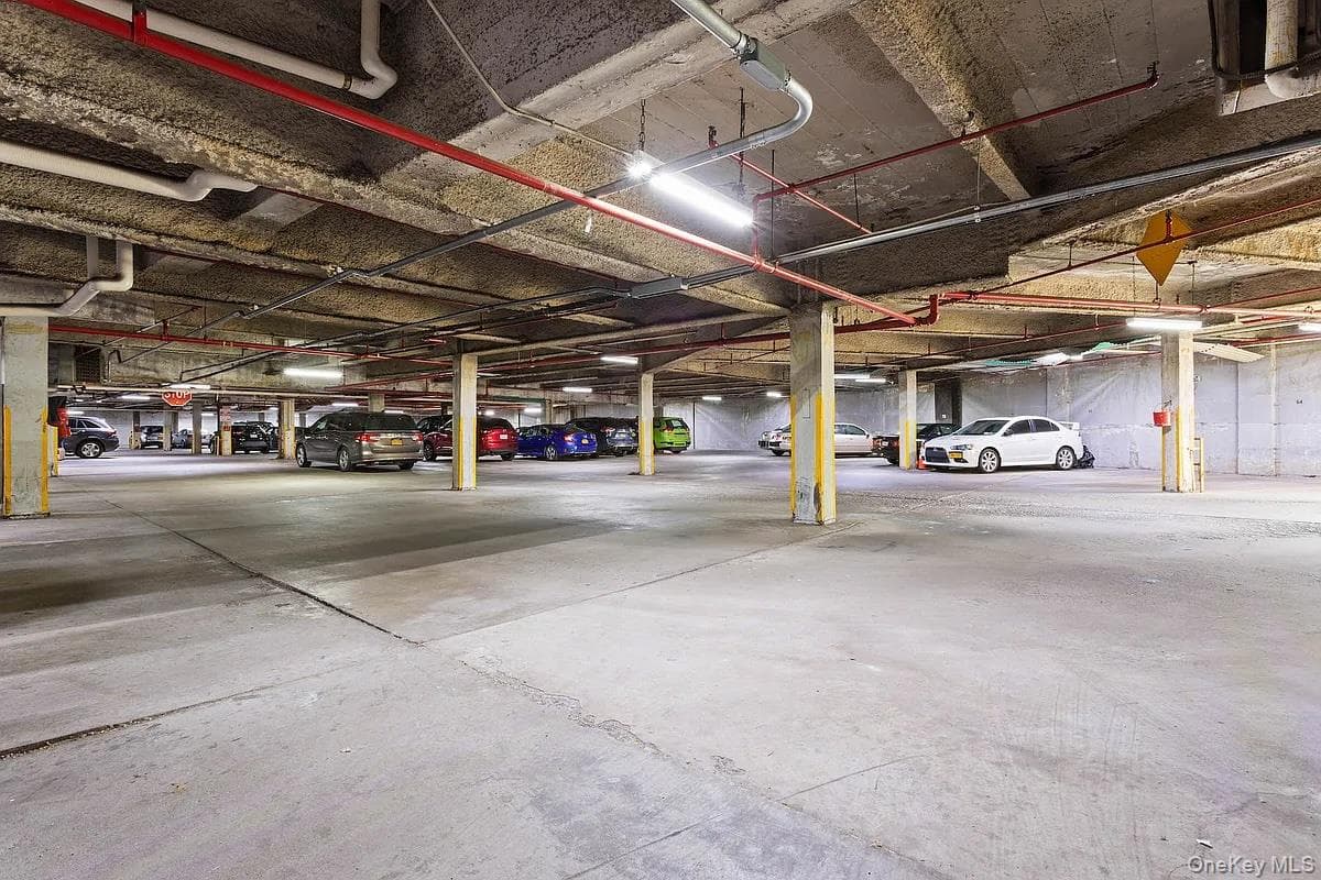 35-20 Leverich Street Unit: C344 thumbnail 29