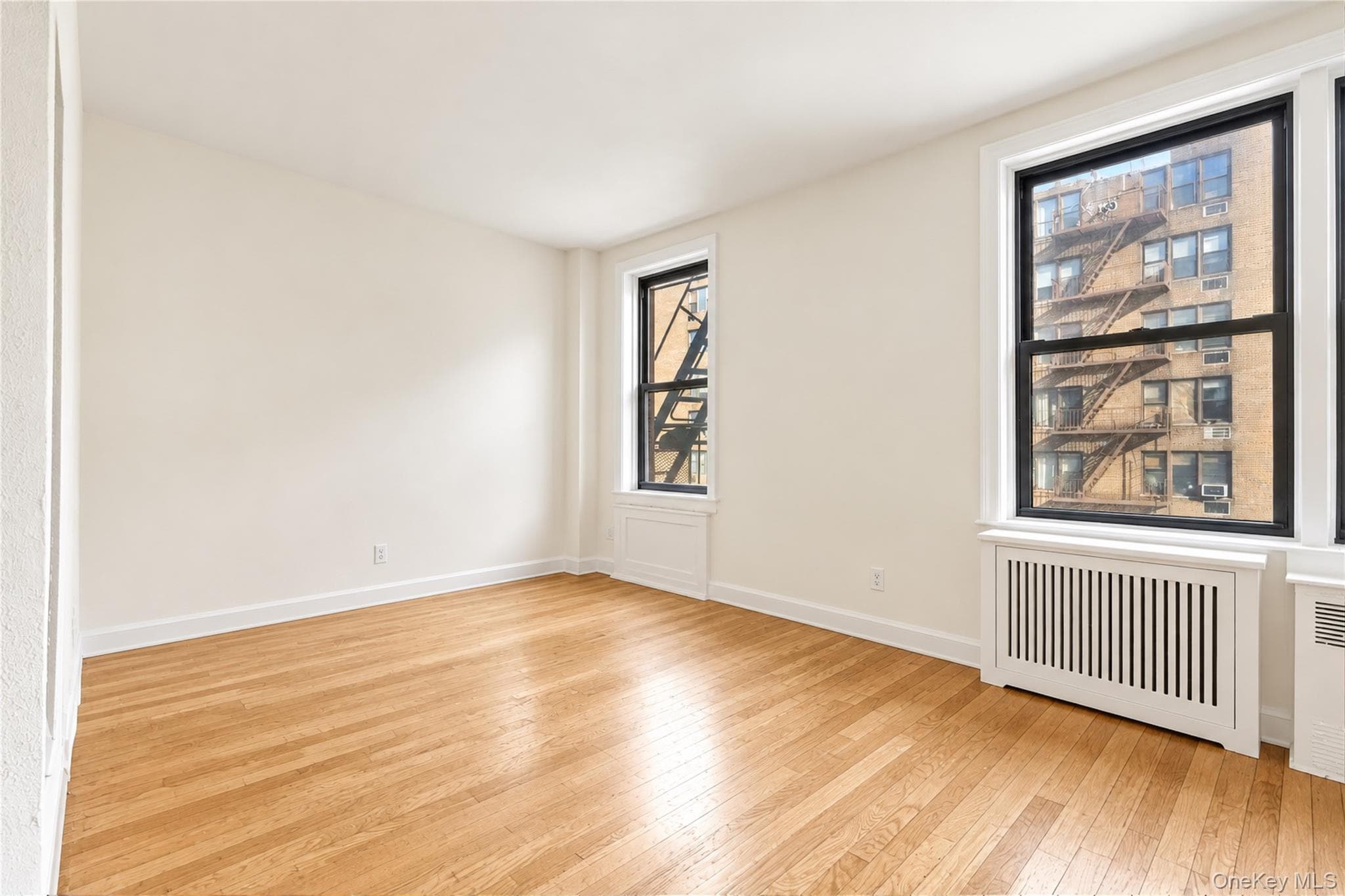 35-20 Leverich Street Unit: C344 thumbnail 8