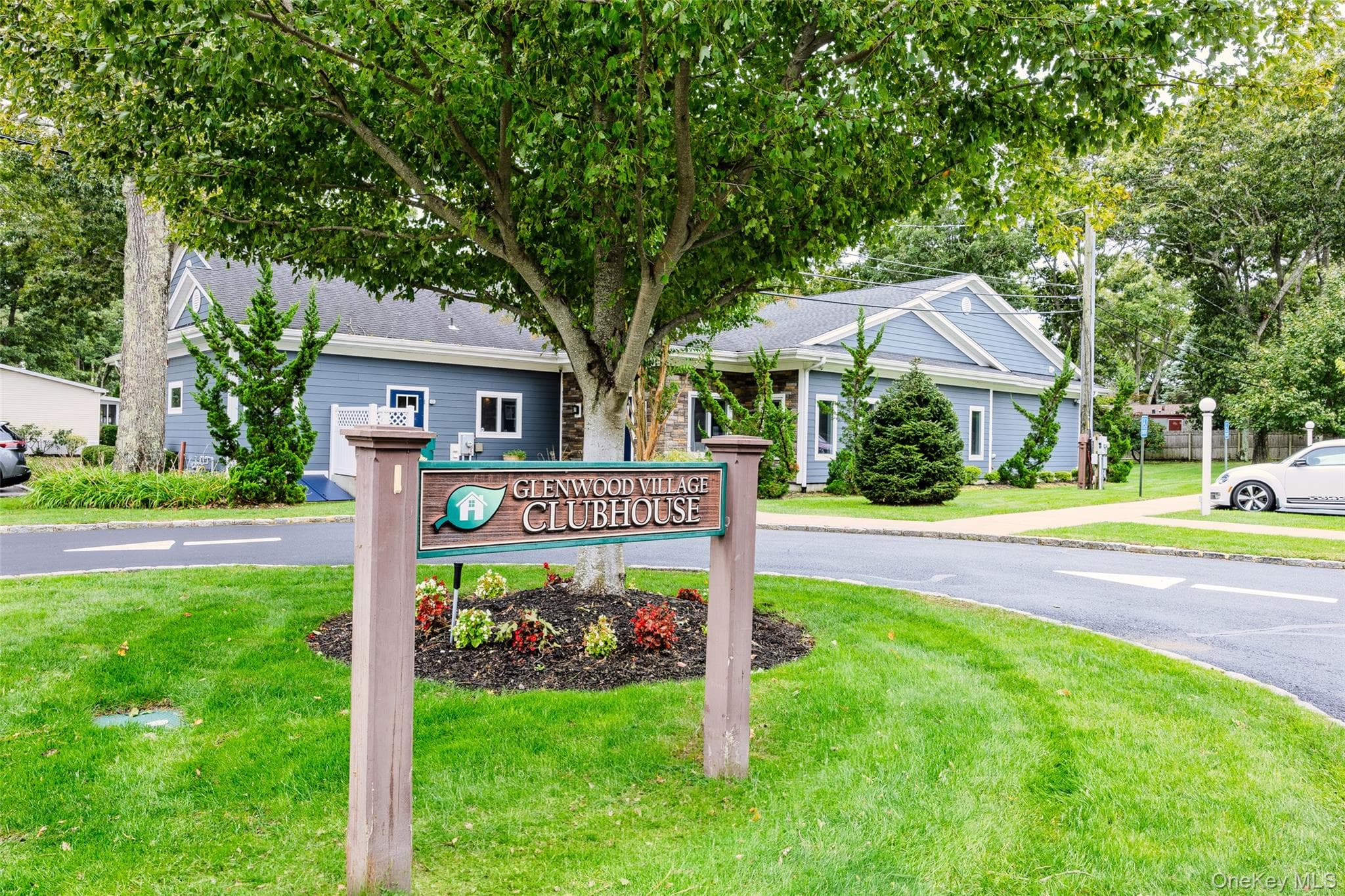 1661 Old Country Road Unit: 560 thumbnail 42