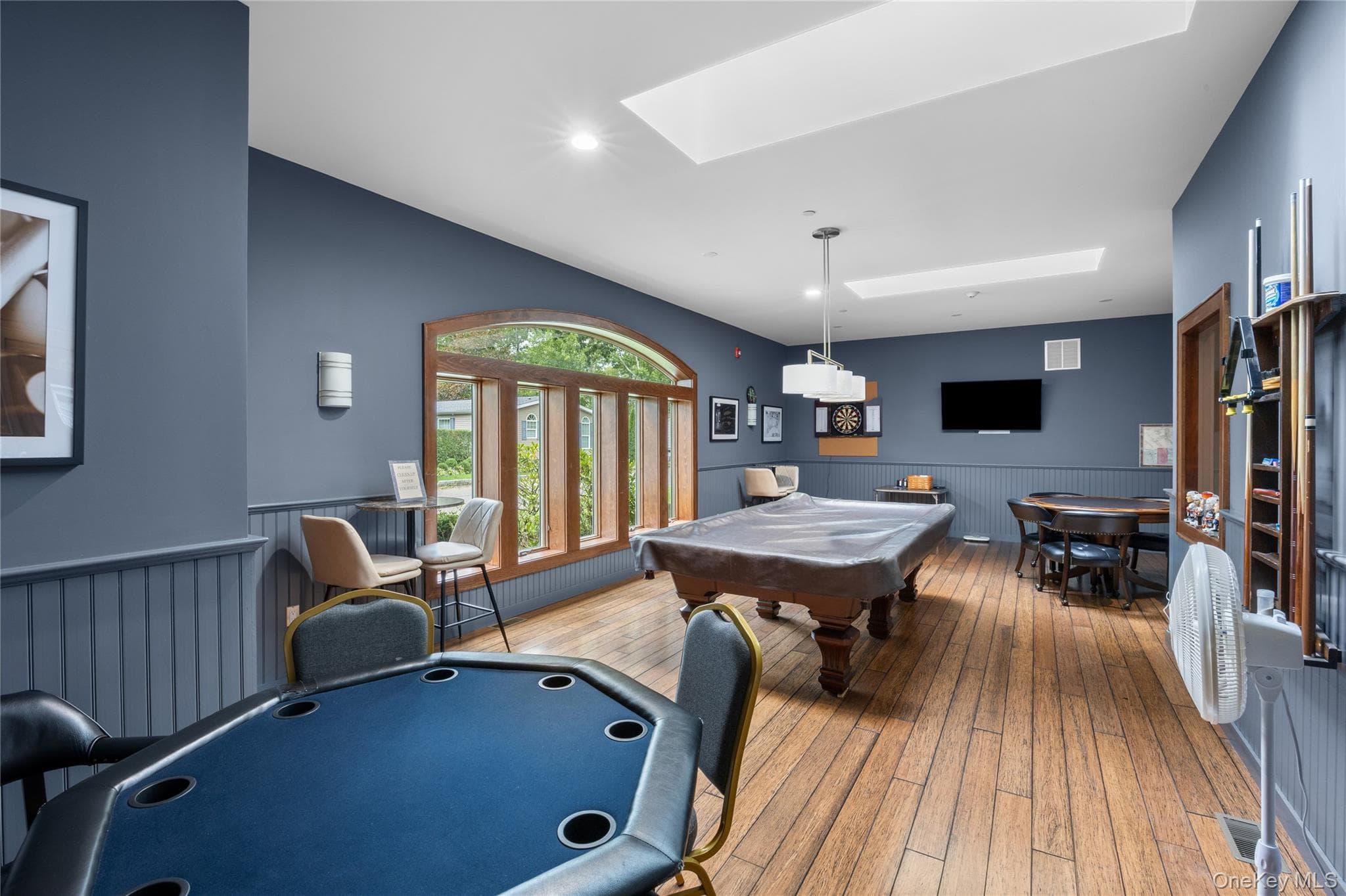 1661 Old Country Road Unit: 560 thumbnail 45