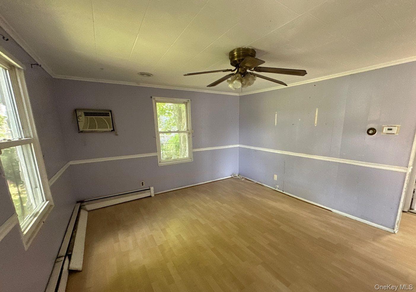 184 Suffolk Avenue thumbnail 2