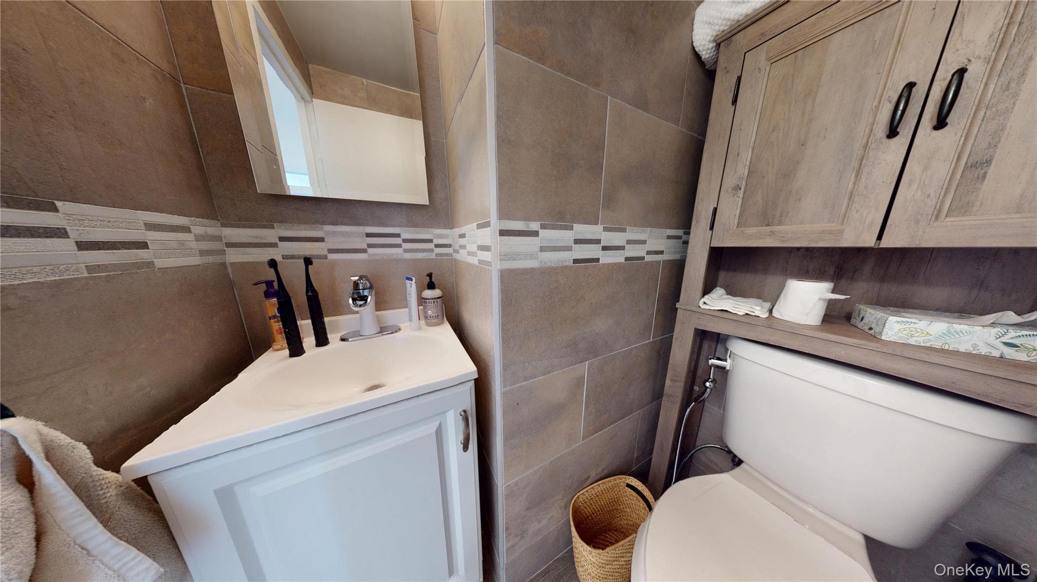 4 Fordham Hill Oval Unit: 8C thumbnail 10