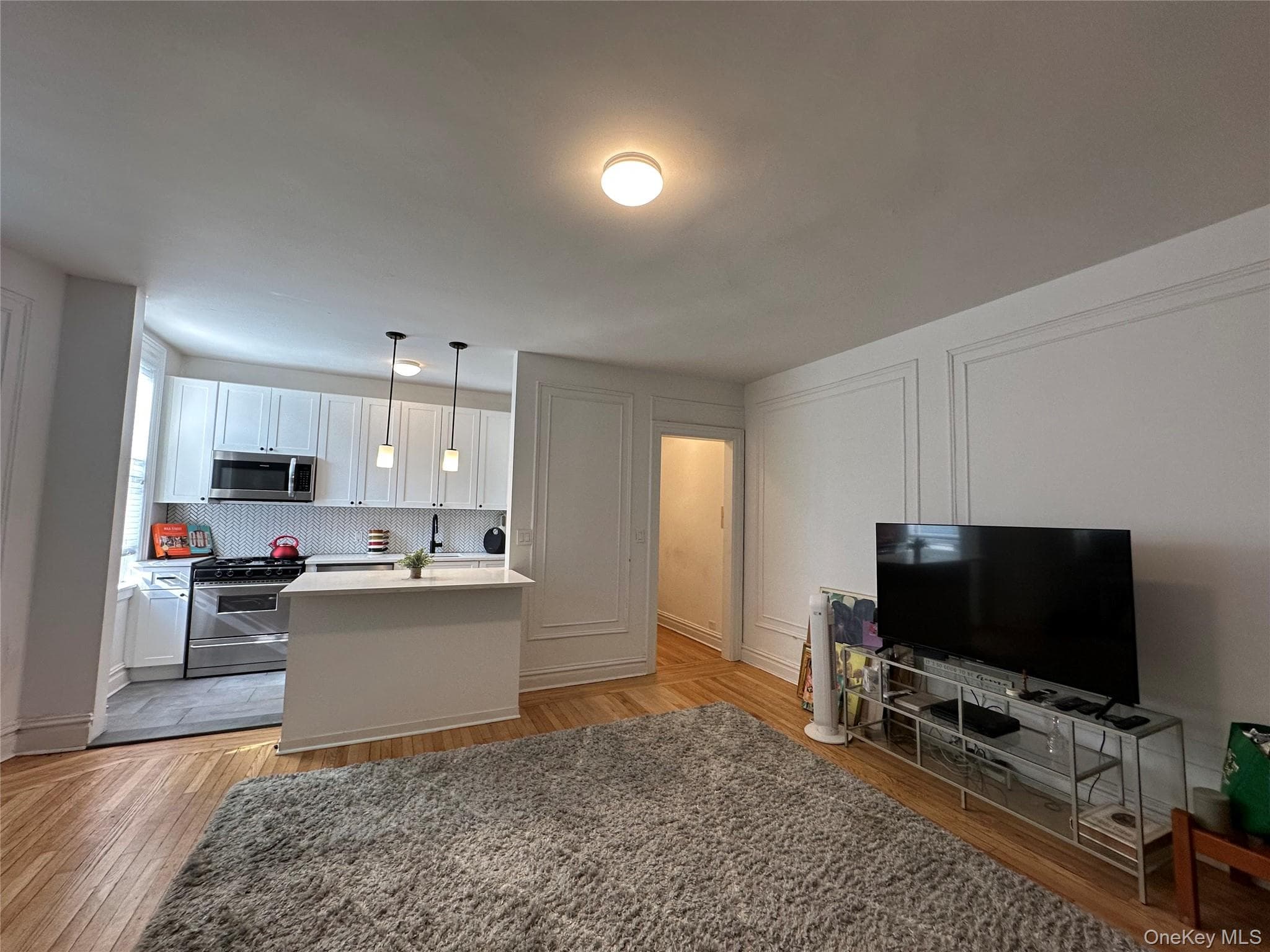 445 Gramatan Avenue Unit: EB1 thumbnail 10